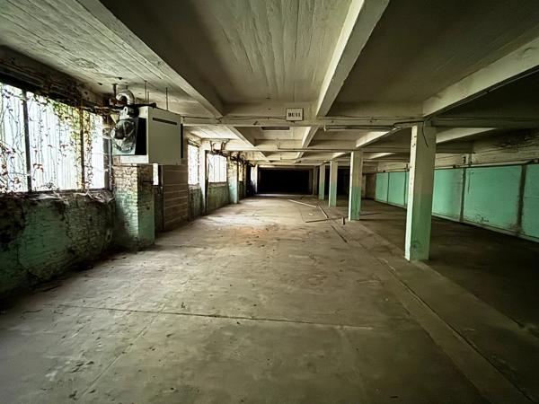 Vente Local industriel 3660 m2 à Busigny