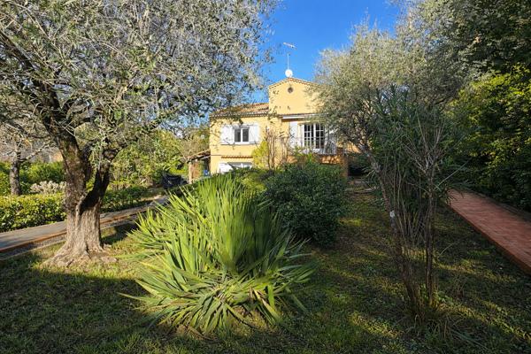 Villa de Prestige rénovée – Plein Sud & Calme absolu – Aubarèdes / Bréguières /