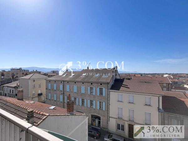 Appartement
                                                                                                                                                                                                                                                                                                                        4 pièce(s)                                                                                                                                                                                                          3 chambre(s)                                                                                                                                                                                                          94  m²