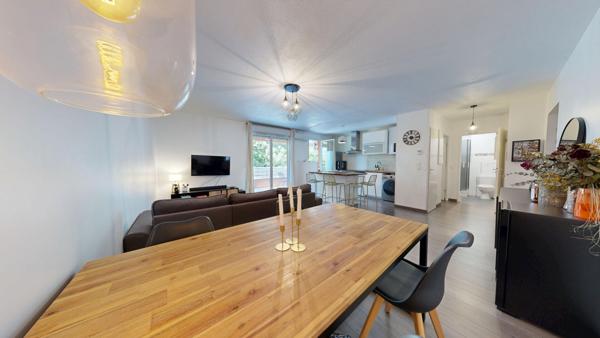 Appartement à vendre |  Marseille 12 |  2 pièces | 49,6 m²
