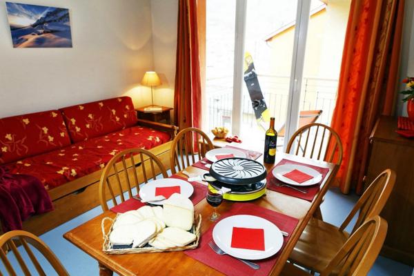 INVESTISSEMENT LOCATIF – Ax-les-Thermes – Résidence Tourisme Nemea – 6,06 % de rentabilité