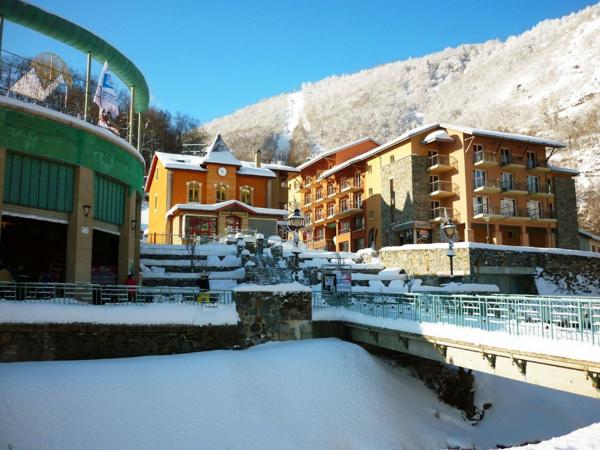 INVESTISSEMENT LOCATIF – Ax-les-Thermes – Résidence Tourisme Nemea – 6,06 % de rentabilité
