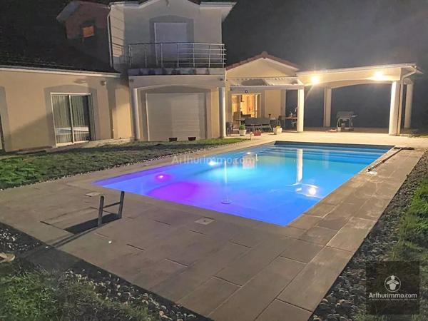 Vente Maison 9 pièces 200 m2 à Riorges