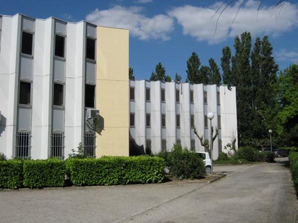 Bureaux à louer à Avignon étage complet dans secteur Cap Sud attractif