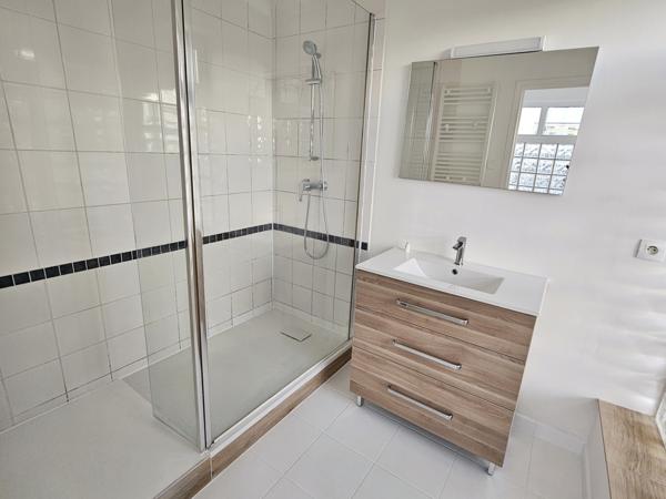 Villecresnes (94440) Maison jumelée entièrement rénovée !