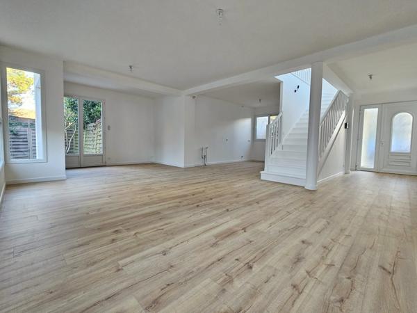 Villecresnes (94440) Maison jumelée entièrement rénovée !