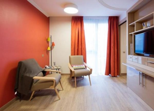 INVESTISSEMENT LOCATIF  Grenoble  Résidence Seniors Villa Sully  6.05 % de rentabilité
