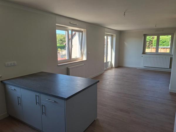 Maison à vendre 4 pièces ESSERT (90)