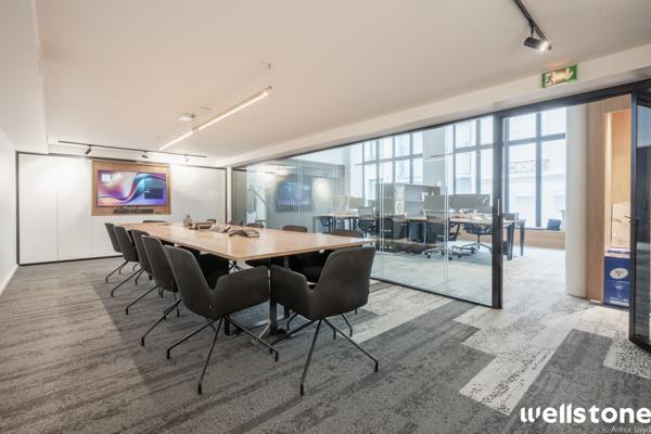 Bureaux à louer à PARIS 75008