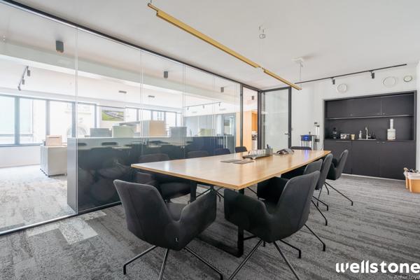 Bureaux à louer à PARIS 75008