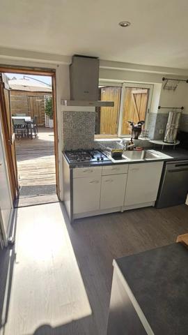 Vente                                                      Maison
                        
                     9 pièces                      181 m2                     à Mondeville