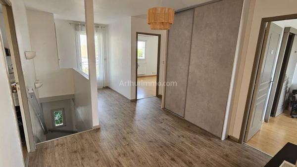 Vente                                                      Maison
                        
                     9 pièces                      181 m2                     à Mondeville