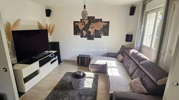 Vente                                                      Maison
                        
                     9 pièces                      181 m2                     à Mondeville