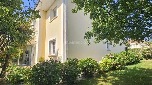 Vente                                                      Maison
                        
                     9 pièces                      181 m2                     à Mondeville