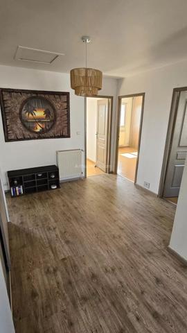Vente                                                      Maison
                        
                     9 pièces                      181 m2                     à Mondeville