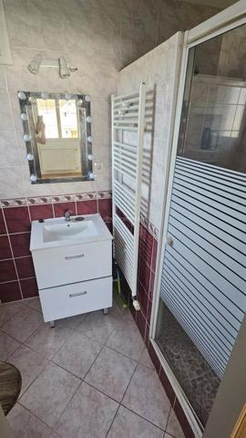 Vente                                                      Maison
                        
                     9 pièces                      181 m2                     à Mondeville