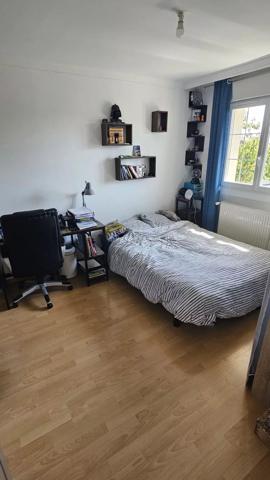 Vente                                                      Maison
                        
                     9 pièces                      181 m2                     à Mondeville