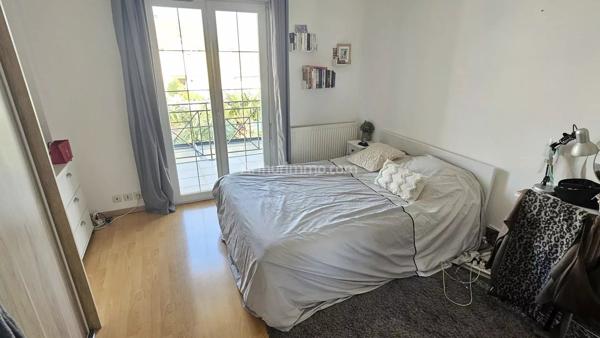 Vente                                                      Maison
                        
                     9 pièces                      181 m2                     à Mondeville
