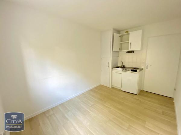 Appartement à louer 1 pièce 12.86m²