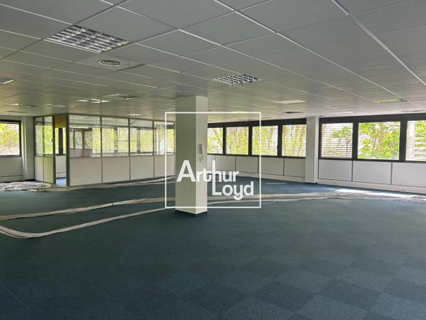 Bureaux à louer 500 m² Toulouse Basso Cambo - proche métro