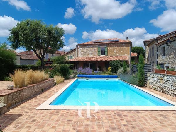 Lectoure (32700) Maison lumineuse et confortable dans un Charmant Village