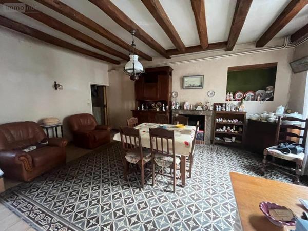 Maison à vendre à L'Île-Bouchard dans l'Indre-et-Loire (37220), ref : 37060-2256
