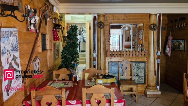 EXCLUSIVITE ROANNE  -  RESTAURANT  ATYPIQUE, 80 COUVERTS, TERRASSE