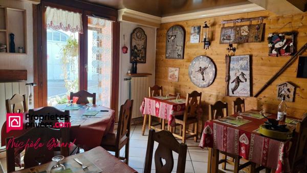 EXCLUSIVITE ROANNE  -  RESTAURANT  ATYPIQUE, 80 COUVERTS, TERRASSE