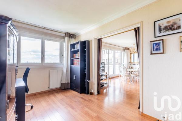 Appartement 4 pièces de 91 m² à Choisy-le-Roi (94600)