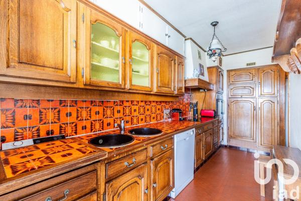 Appartement 4 pièces de 91 m² à Choisy-le-Roi (94600)