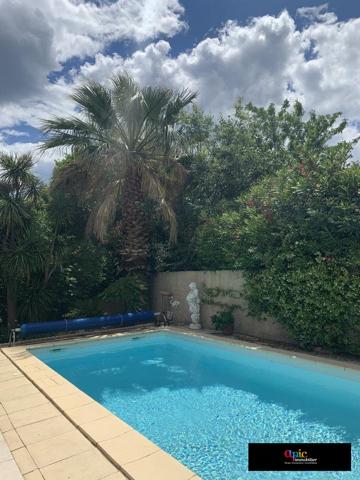 Villa T5 de 152 m² au calme avec piscine