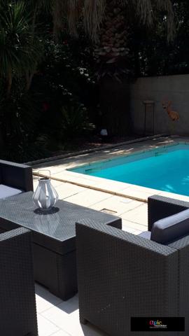 Villa T5 de 152 m² au calme avec piscine