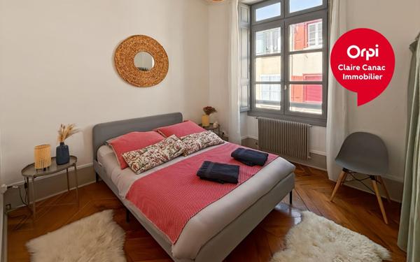 Immeuble à vendre    14 pièces • 391 m2 Castres