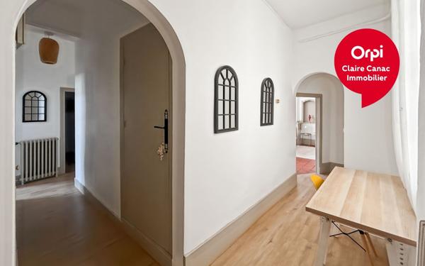 Immeuble à vendre    14 pièces • 391 m2 Castres