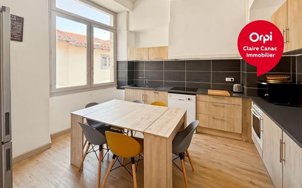 Immeuble à vendre    14 pièces • 391 m2 Castres