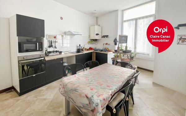 Immeuble à vendre    14 pièces • 391 m2 Castres