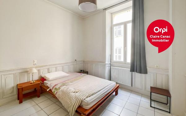 Immeuble à vendre    14 pièces • 391 m2 Castres