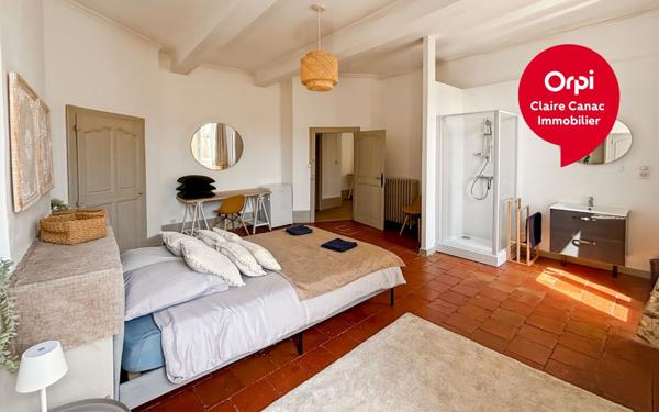 Immeuble à vendre    14 pièces • 391 m2 Castres