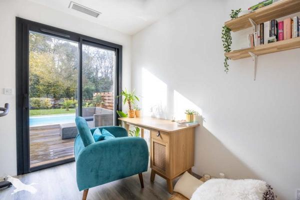 Maison à vendre 550 000 € Saubrigues 6 p 148 m² DPE B