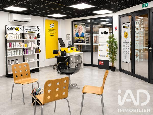 Esthétique, Coiffure​ à vendre 100 m² L'Isle-sur-le-Doubs