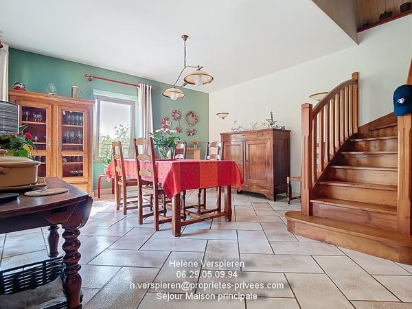 2 Maisons Carsac Aillac en hauteur Piscine terrain de 7000 m2