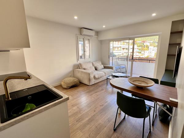 Le Cannet (06110) LE CANNET CARNOT LUMINEUX 3 PIÈCES TRAVERSANT RENOVÉ,GRANDE TERRASSE 32M2