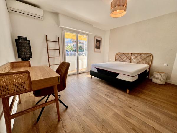 Le Cannet (06110) LE CANNET CARNOT LUMINEUX 3 PIÈCES TRAVERSANT RENOVÉ,GRANDE TERRASSE 32M2