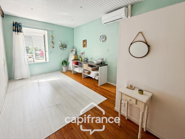 Maison à vendre 7 pièces LE HAILLAN (33)