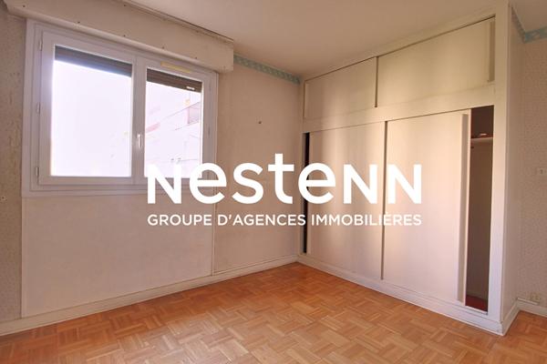 Appartement T3 avec 2 Chambres Traversant Lumineux avec ascenseur Cave et Parking - 69500 BRON