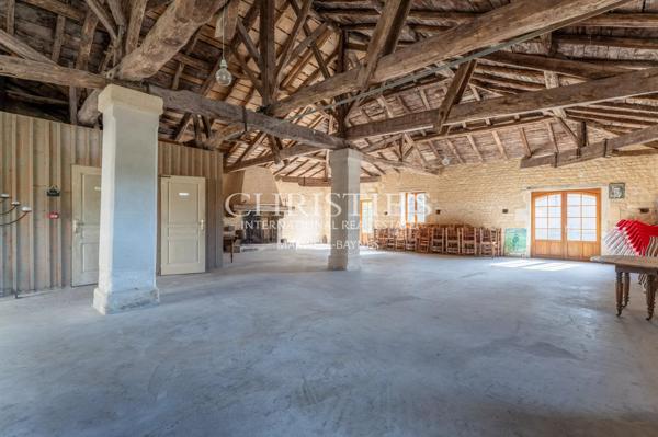 Magnifique Propriété avec Maison de Maître, Moulin et Gîtes