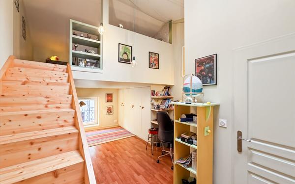 Maison à vendre    5 pièces • 253 m2 Valence
