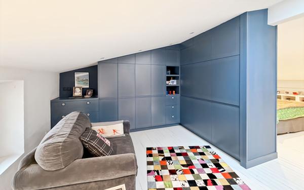 Maison à vendre    5 pièces • 253 m2 Valence