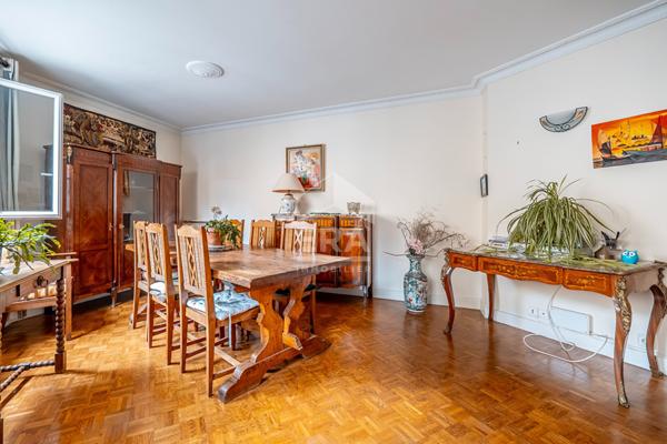 Appartement Paris 4 pièce(s) 86 m2