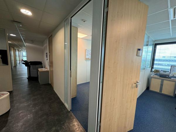 TOURS NORD L'AERONEF BUREAUX A LOUER DE 480 M² 4EME ETAGE PROCHE D 910 ET ECHANGEUR A10
